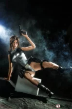 トゥームレイダー ララ・クロフト リアルドール Lara croftの等身大人人形 ボディ選択可能（ビデオ付き、166cm体、フルシリコン） - gl2209