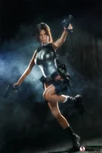 トゥームレイダー ララ・クロフト リアルドール Lara croftの等身大人人形 ボディ選択可能（ビデオ付き、166cm体、フルシリコン） - gl2213